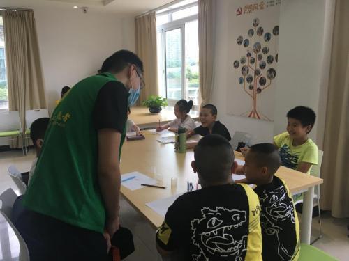 暑期不孤单,科大送温暖
