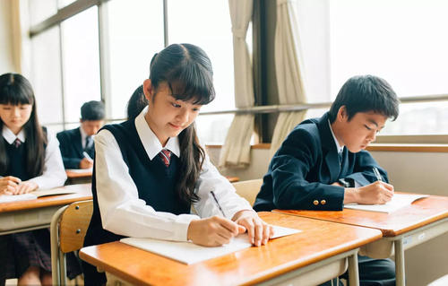 日本父母教育 15823-2011191A415308.jpg