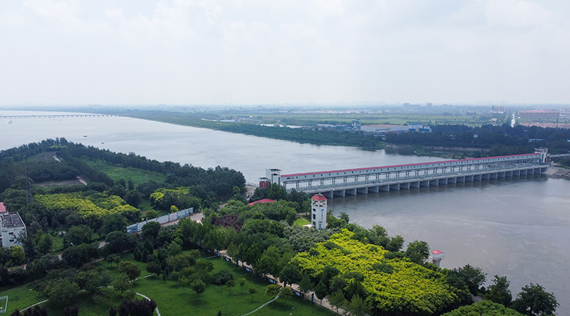 8月2日拍摄的天津市独流减河进洪南闸（无人机照片）。新华社记者 孙凡越 摄