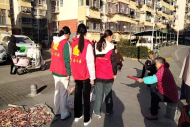 东南社区：温情服务守护老人健康