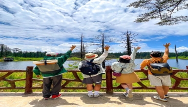 江苏多地推出暑期教师专属礼遇