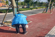 清理漂浮物扮靓主次干道