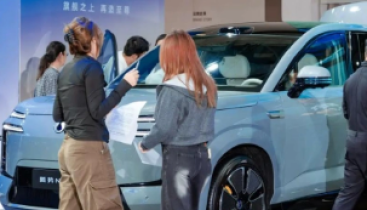 中国“大型SUV”年度总冠军：单款车型，年销量成功冲破15万台