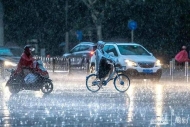 江苏省本周多雷雨大风 周末高温“返场”