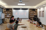 童心向党 薪火相传——社区七一活动点燃青少年爱国热情