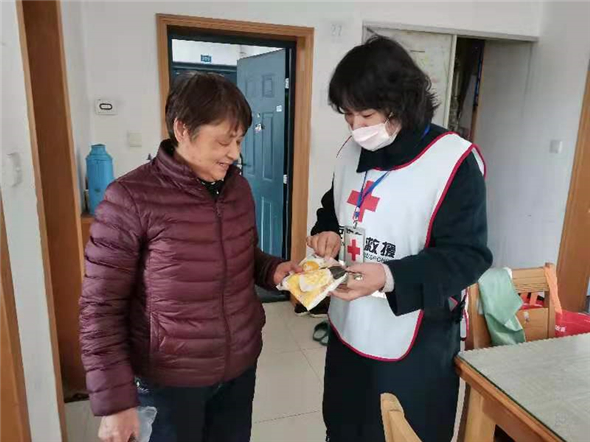 润康苑社区开展“红十字会关爱残疾人”活动
