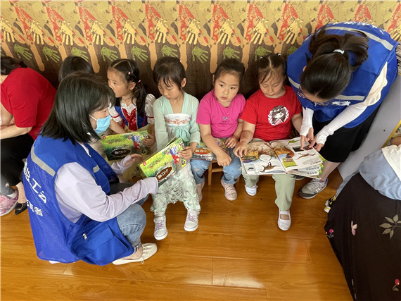 百水家园社区开展未成年人“书香迎六一 阅读伴成长”全民阅读系列活动