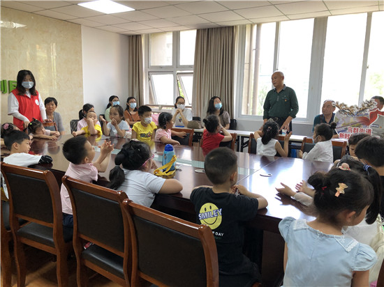 金陵驿社区:全民阅读系列活动之“唱响红歌记忆 讲述红歌故事”