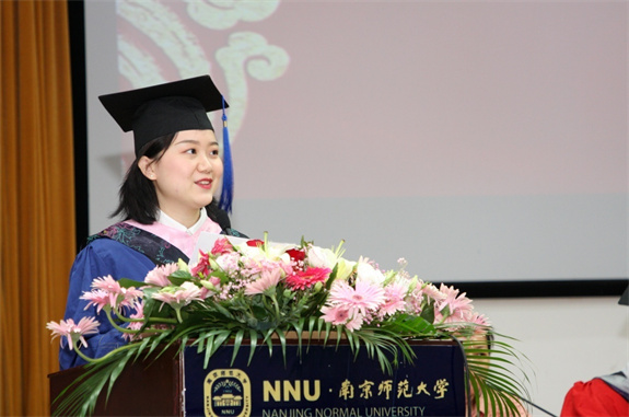 毕业季节:校园生机勃勃 青春飞扬 愿为母校添光彩