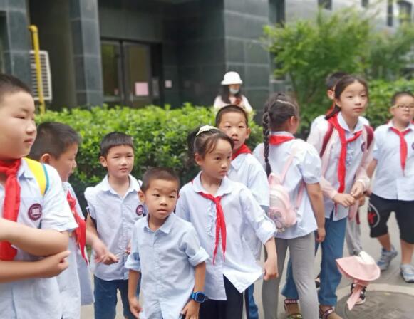 秣陵垃圾分类小志愿者夏令营--天泰青城苑 Day2