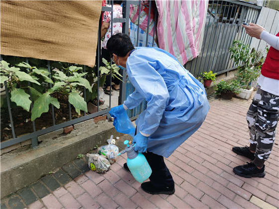 锦旗点赞服务 为民践行初心