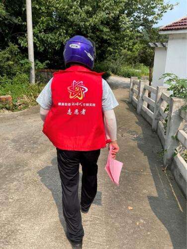 许高村：两个人、两条线、两辆车 广泛宣传严密摸排