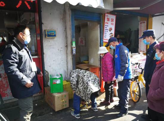 落实门前“三包”制度 建立宜居美丽环境
