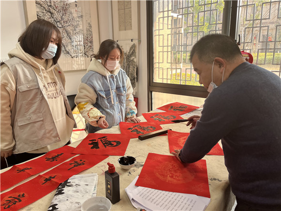 银矿地质社区开展垃圾分类知识培训工作