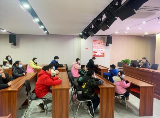 岁寒情暖 火炬村开展新春走访慰问活动