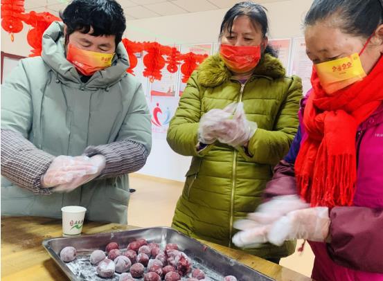 南京市江宁区东山街道上峰社区：美好佳节送祝福  爱心元宵暖人心